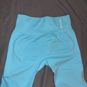 Aqua Leggings with glute-enhancing design